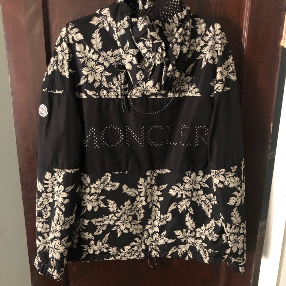 Moncler men’s SS18 jacket Sz XL